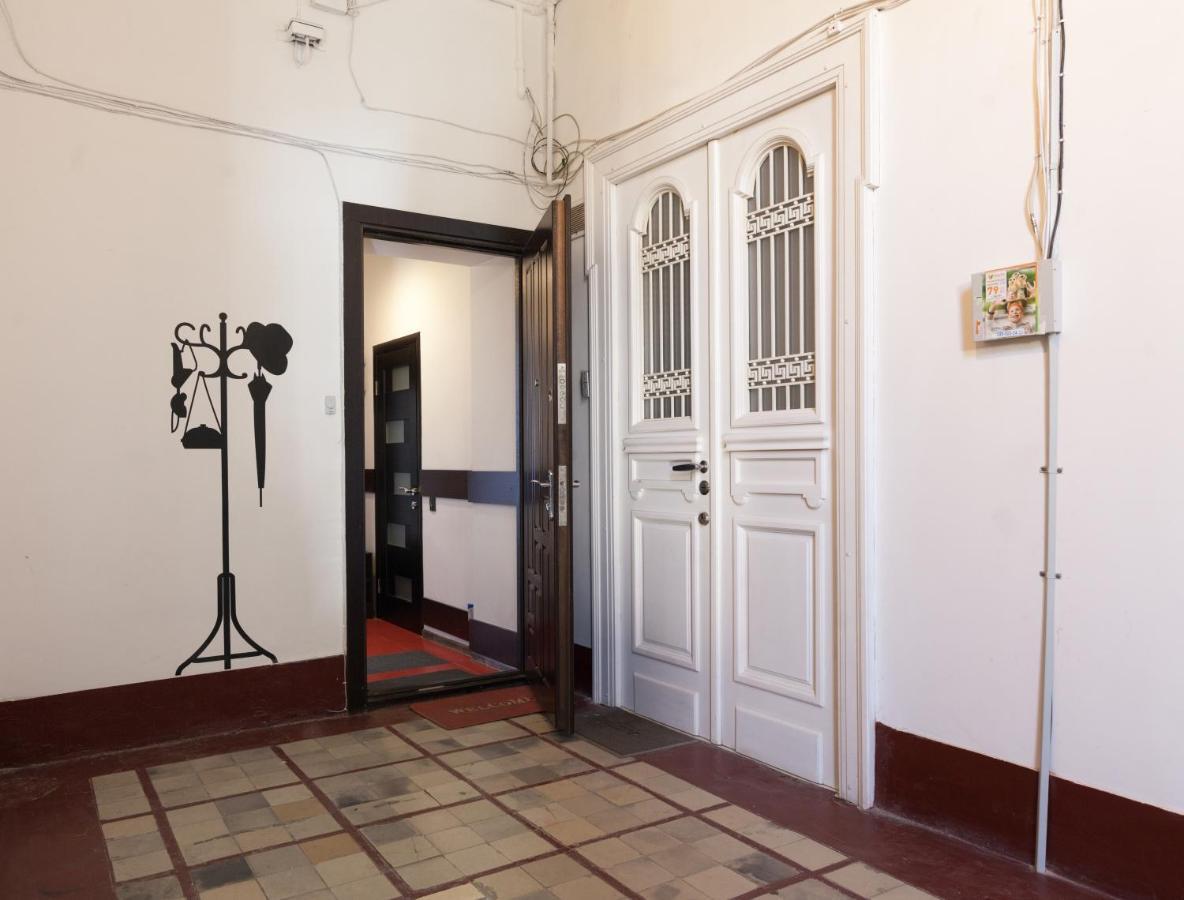 Modern Art-Deco Apartment Lviv Bagian luar foto